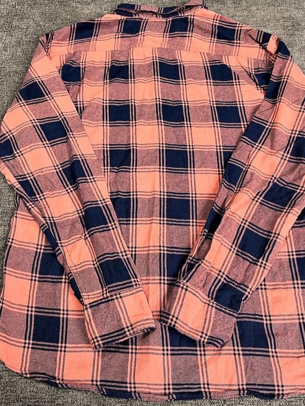 Vintage Burberry Men XL Plaid Button Up Pink Navy 100% Cotton Equestrian Knight - Picture 2 of 13